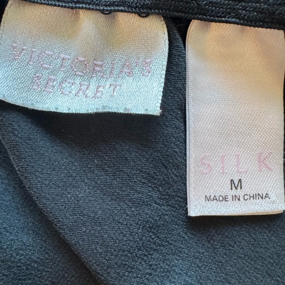 Victoria Secret’s SILK lace cami and shorts sz M - Picture 6 of 6